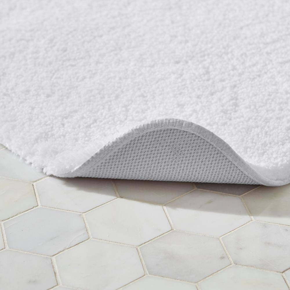 Mohawk Home Machine Washable Pure Perfection Bath Rug, Raspberry (1' 8" x2' 10")