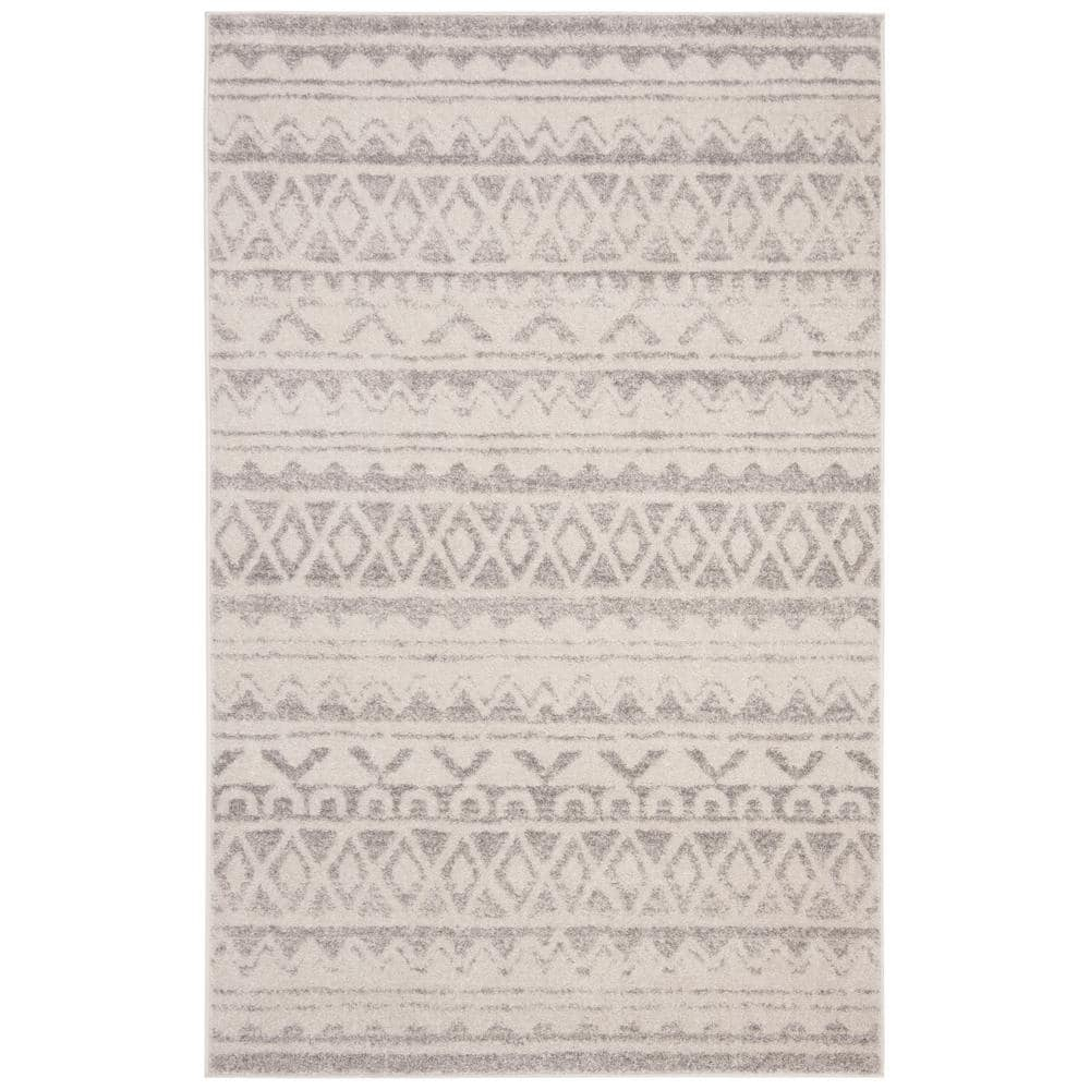SAFAVIEH Adirondack Emil Southwestern Area Rug, Ivory/Grey, 5'1" x 7'6"
