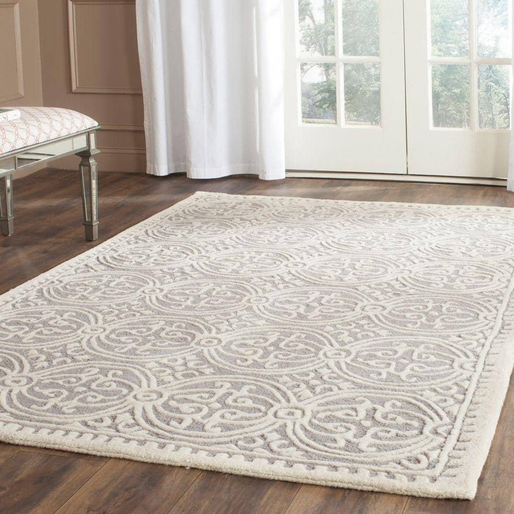 SAFAVIEH Cambridge Leslie Geometric Wool Area Rug, Silver/Ivory, 10' x 14'