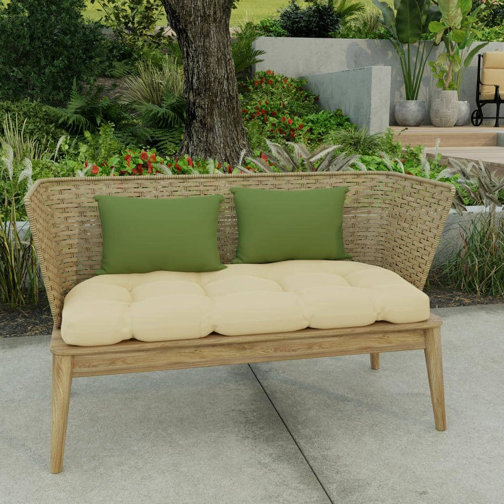 Jordan Manufacturing 18" x 12" Green Solid Outdoor Lumbar Throw Pillow (Set of 2)