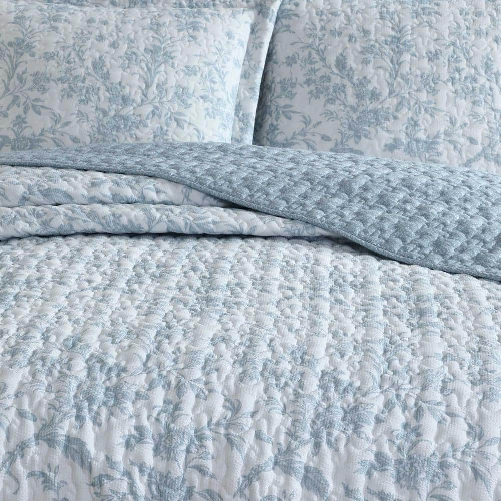 Amberly Blue Reversible Twin Microfiber Quilt Set