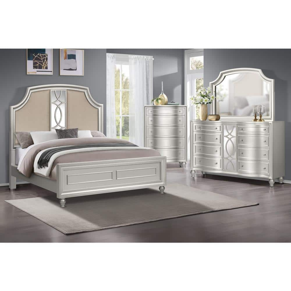 New Classic Furniture Reflections 4-Pc Wood Queen Bedroom Set (B/Dr/Mr/Ch), Silver