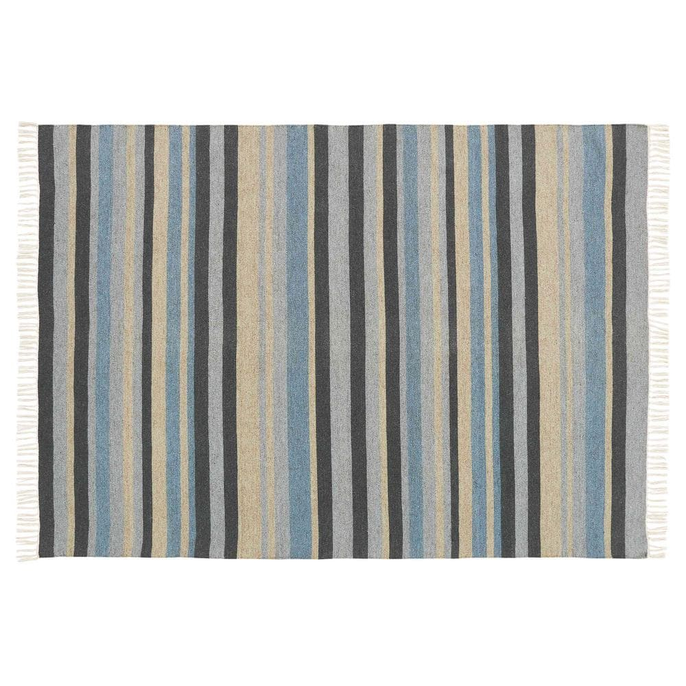 Chesapeake Lori Collection Denim Hand Woven Area Rug ( 5'x7')