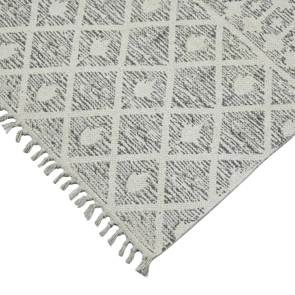 Gray Geometric Handmade Cotton Rectangular Rug 2' x 3'