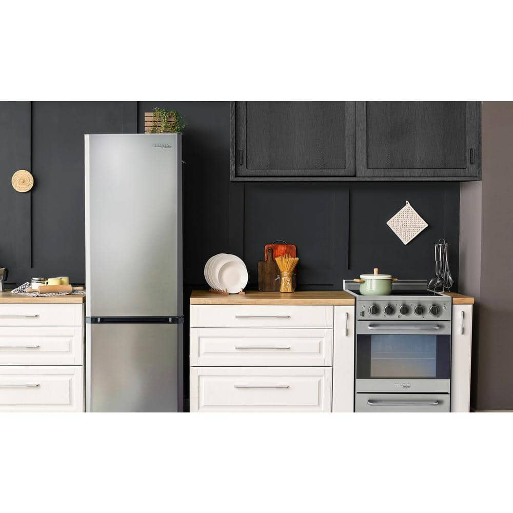 Unique Appliances Ugp-278L P Prestige 22" Wide 8.7 Cu. Ft. Energy Star Certified Bottom