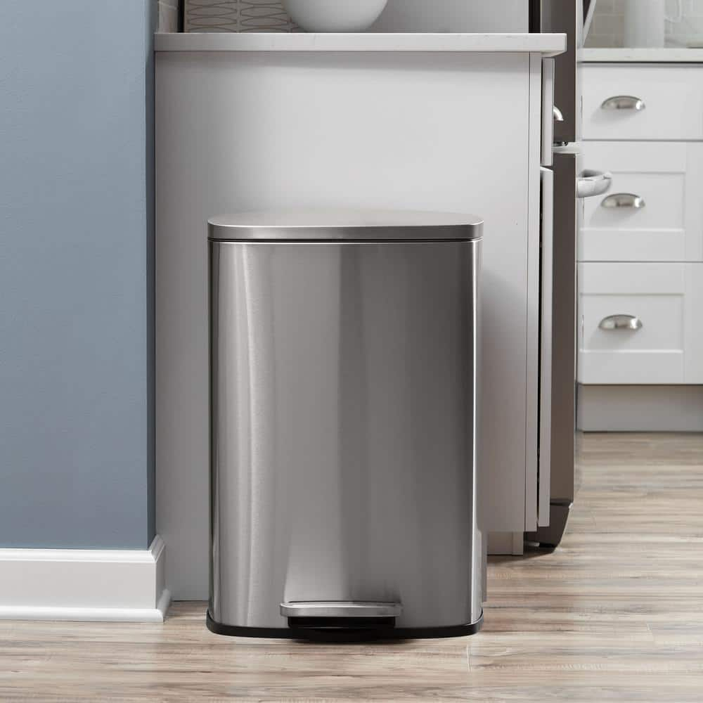 SOT-50-8 Step On Trash Can, Large, Silver