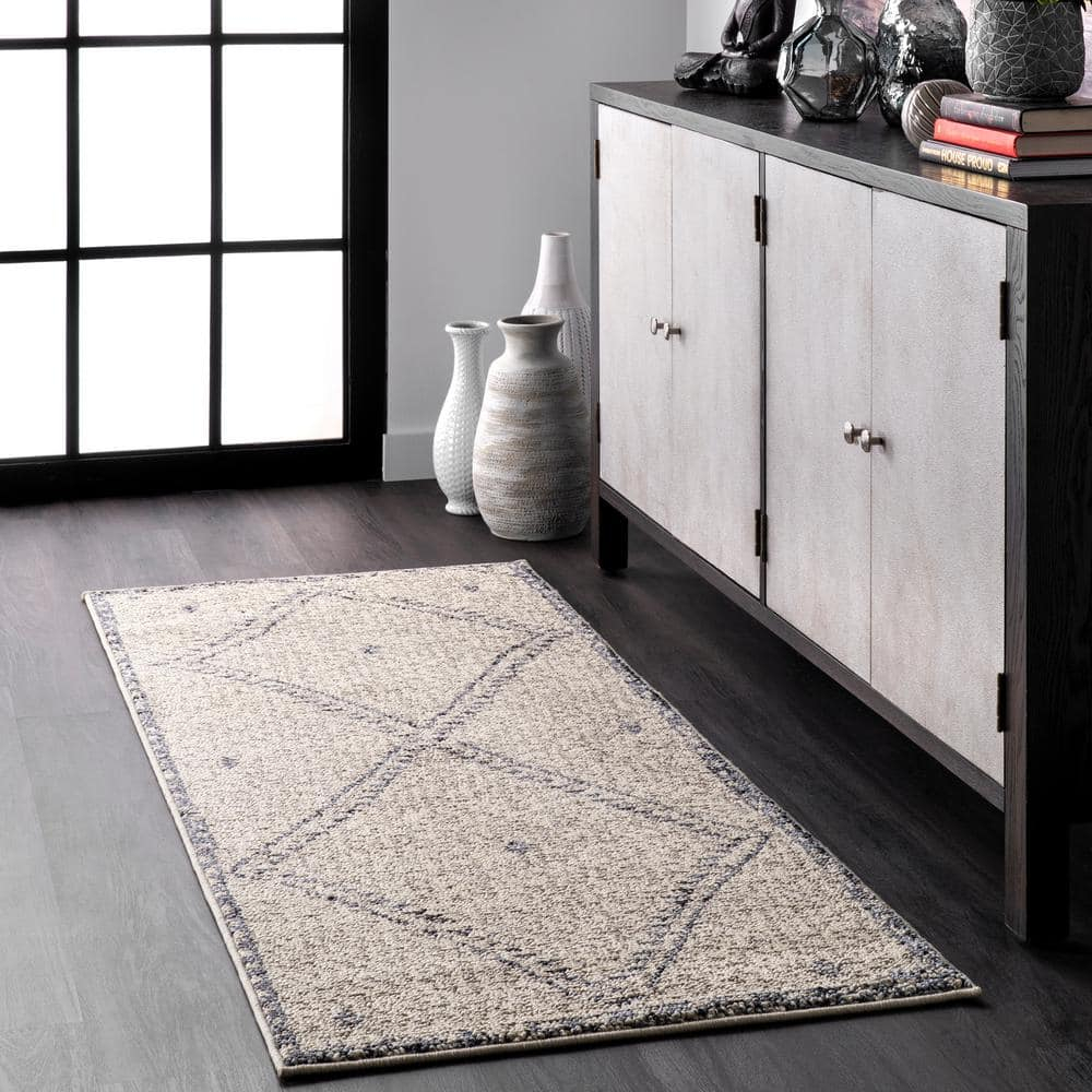 nuLOOM Blaine Dotted Diamond Runner Rug, 2' 6" x 8', Ivory