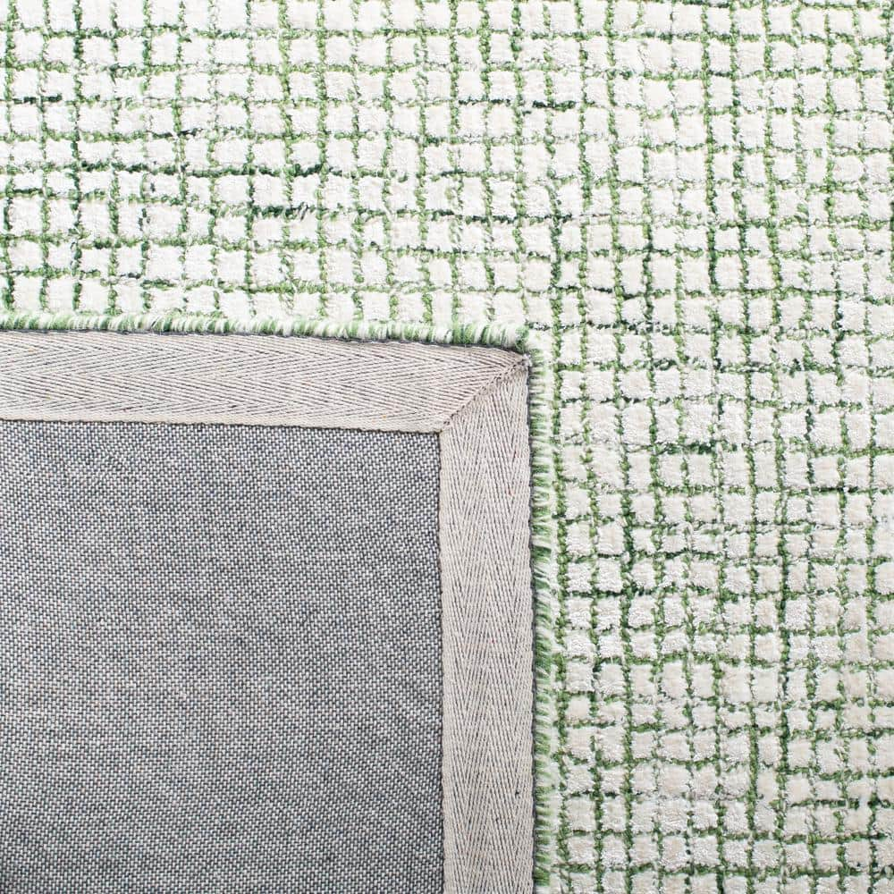 SAFAVIEH Abstract Dalia Geometric Abstract Area Rug, Ivory/Green, 6' x 6' Square