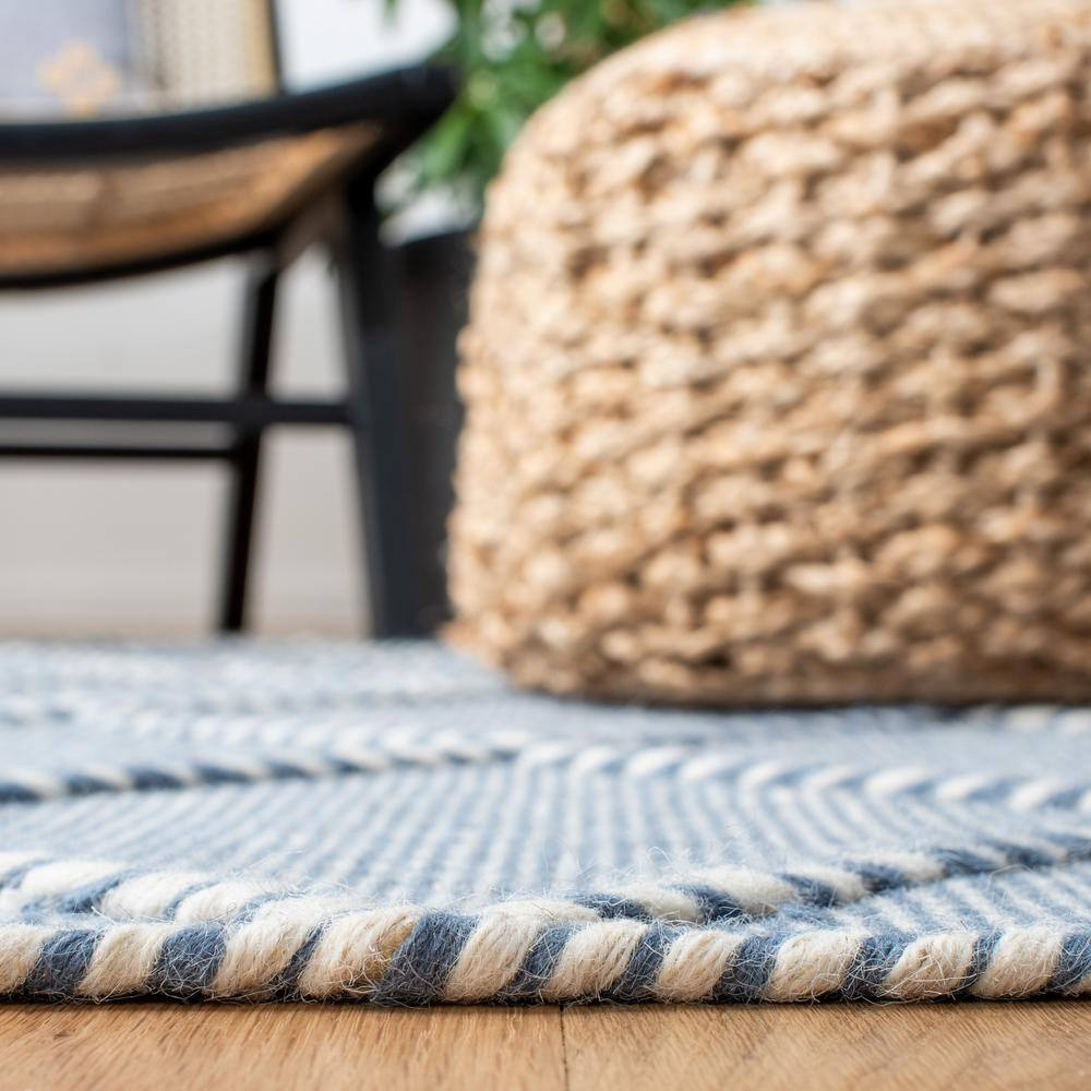 Casablanca Hand-Tufted Blue Wool Shag Rug 5' x 8'