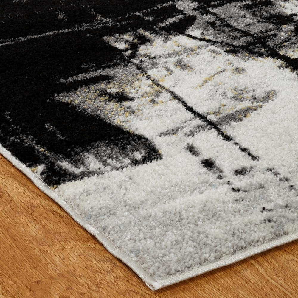 Black/Gray Area Rug