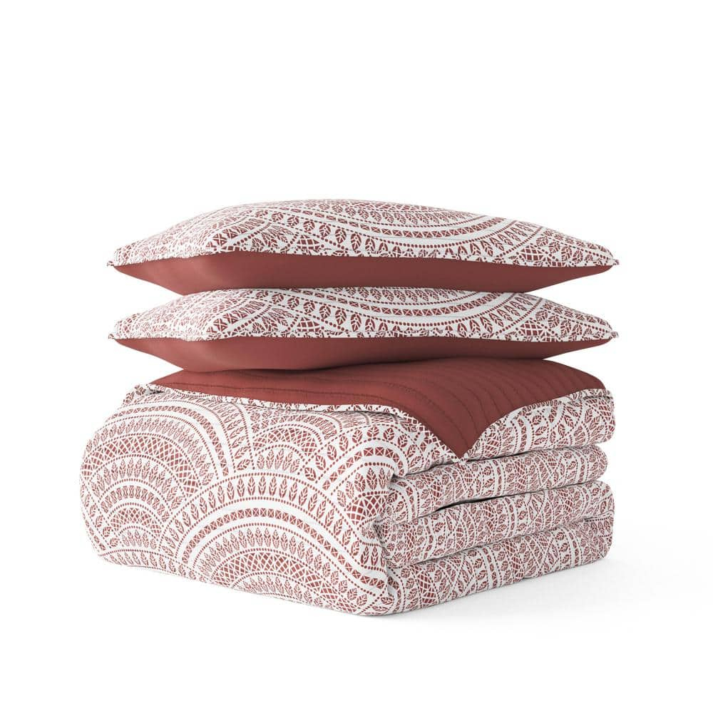 Noble Linens Terracotta 3 Piece Scallop Reversible Microfiber Quilt Set, Twin / Twin XL