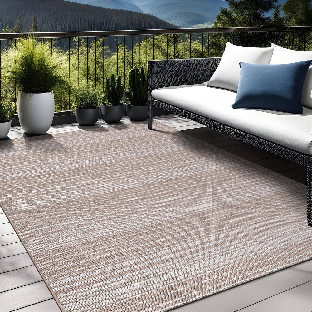 Beverly Rug Outdoor Rugs 5' x 7' Patio, Porch, Garden Beige and White