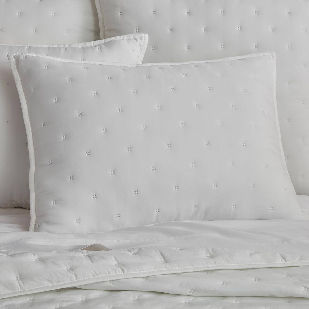 White Cotton King Quilt Set with Geometric Pattern