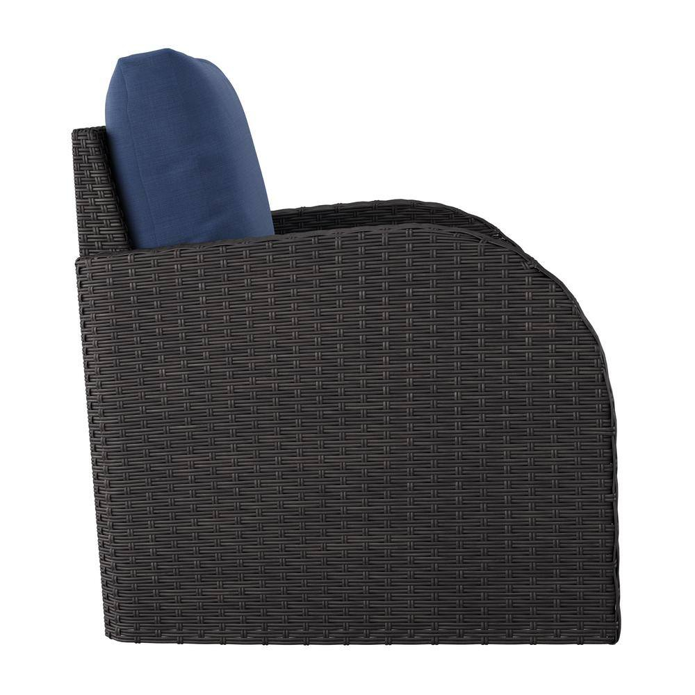 Brisbane Outdoor Wicker / Rattan Rust Resistant Chair with Blue Cushions