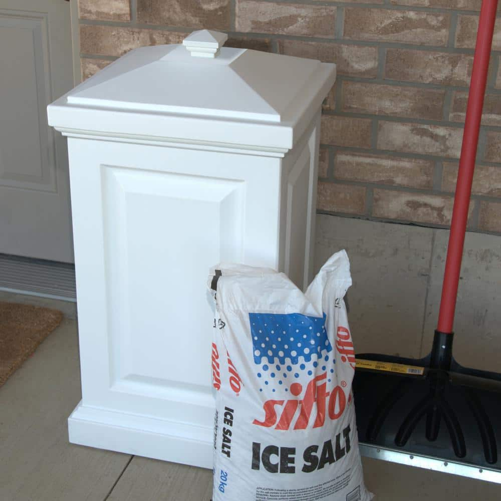 Mayne Berkshire Weatherproof Traditional Plastic Waste Bin in White