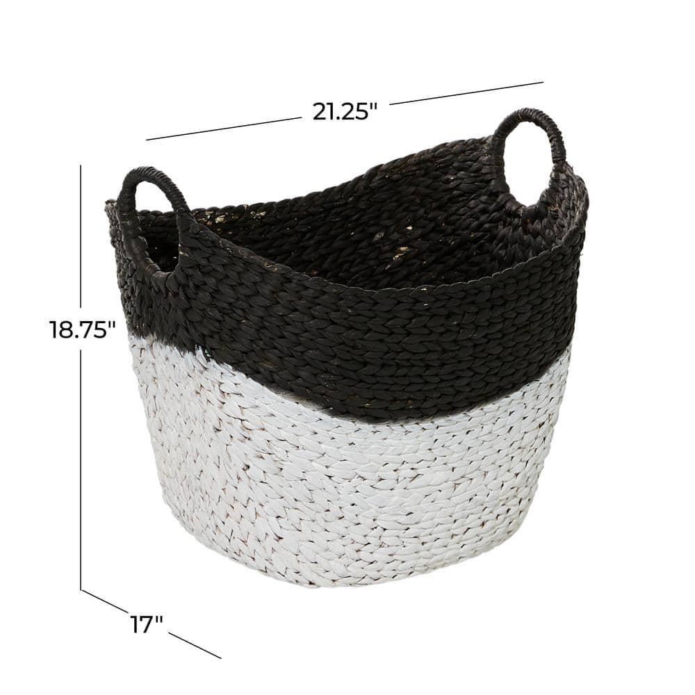 CosmoLiving by Cosmopolitan 22" x 19" Black Seagrass Handmade Large Woven Storage Basket with Handles, 1-Piece