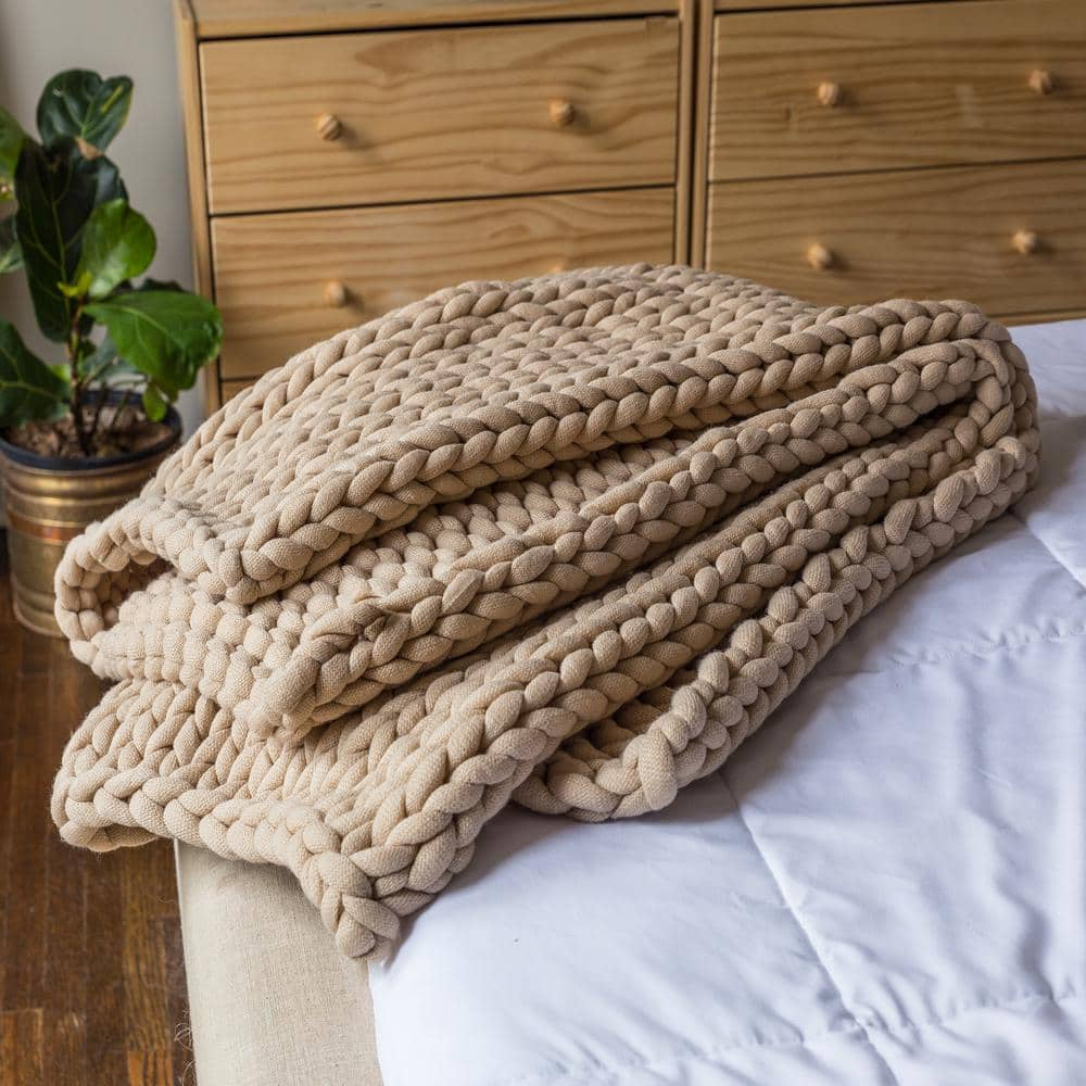 Donna Sharp Chunky Knit Taupe Contemporary Decorative Throw Blanket with Over-Sized Loop Pattern