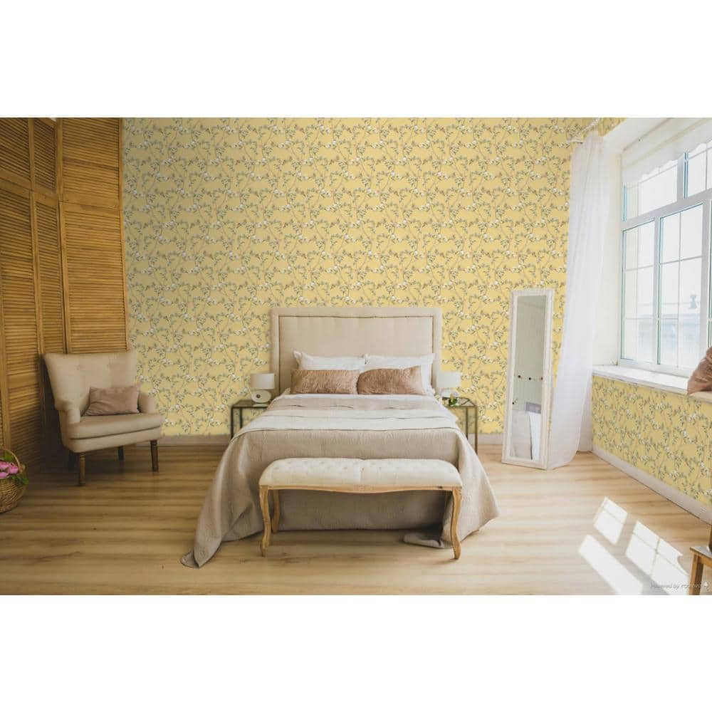Spring Blossom Chinoiserie Floral Vine 33' L x 21" W Wallpaper Roll