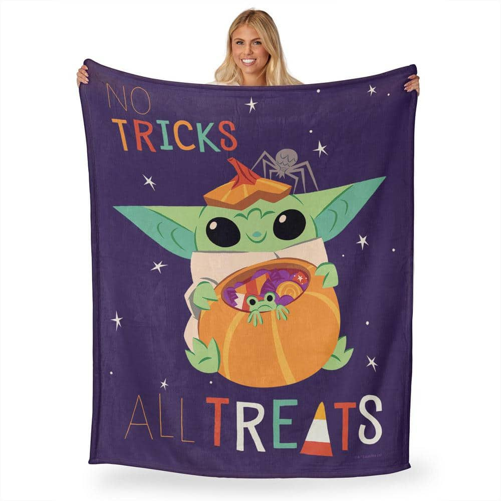 Northwest Star Wars - The Mandalorian Silk Touch Throw Blanket, 50" x 60", All Treats