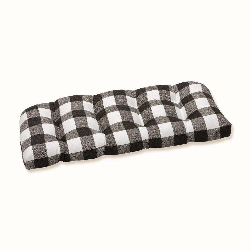 Pillow Perfect Outdoor/Indoor Anderson Matte Tufted Loveseat Cushion, 1 Count (Pack of 1), Black