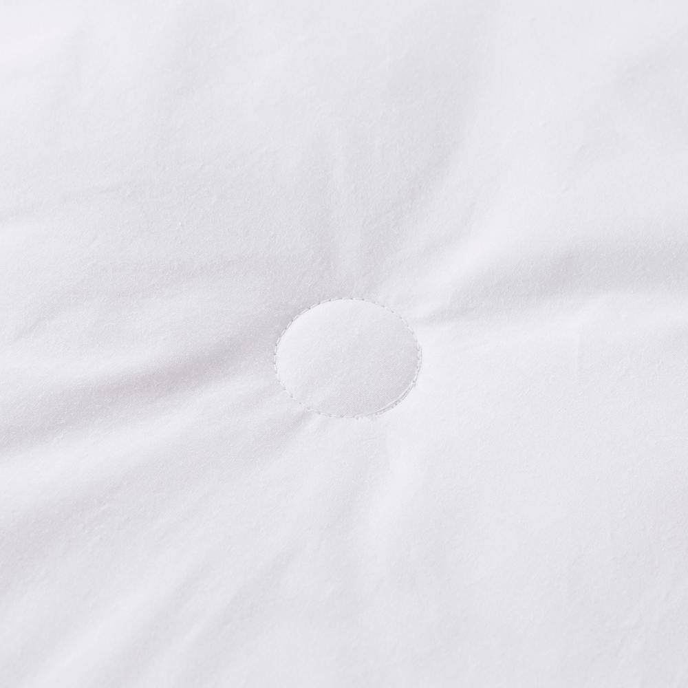 Button Stitch Down Comforter - Full/Queen - White