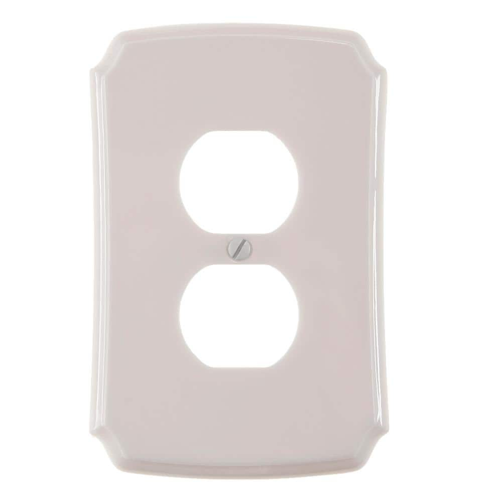 Amerelle 37D Classic Wallplate, 1 Duplex, Composite, White, 1-Pack