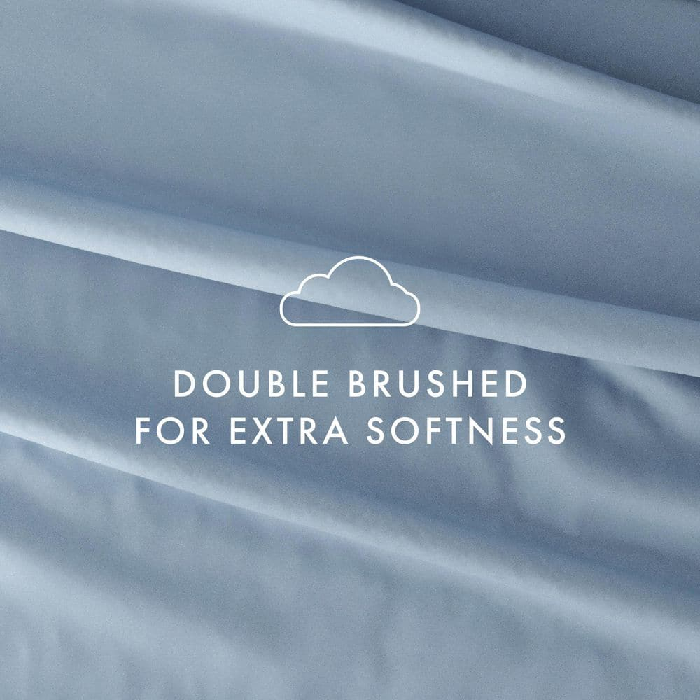 Noble Linens 4 Piece Solid Microfiber Bed Sheet Set, Light Blue, Queen