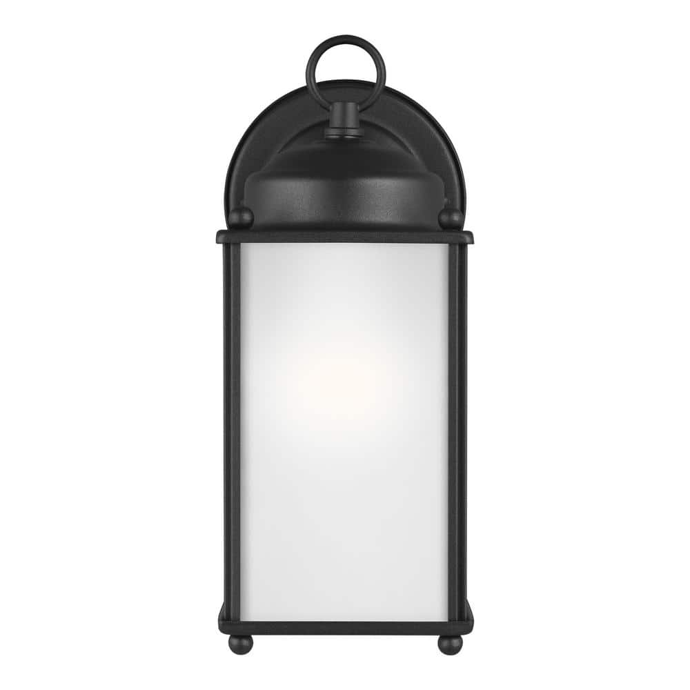 New Castle 1-Light Black Outdoor Wall Lantern