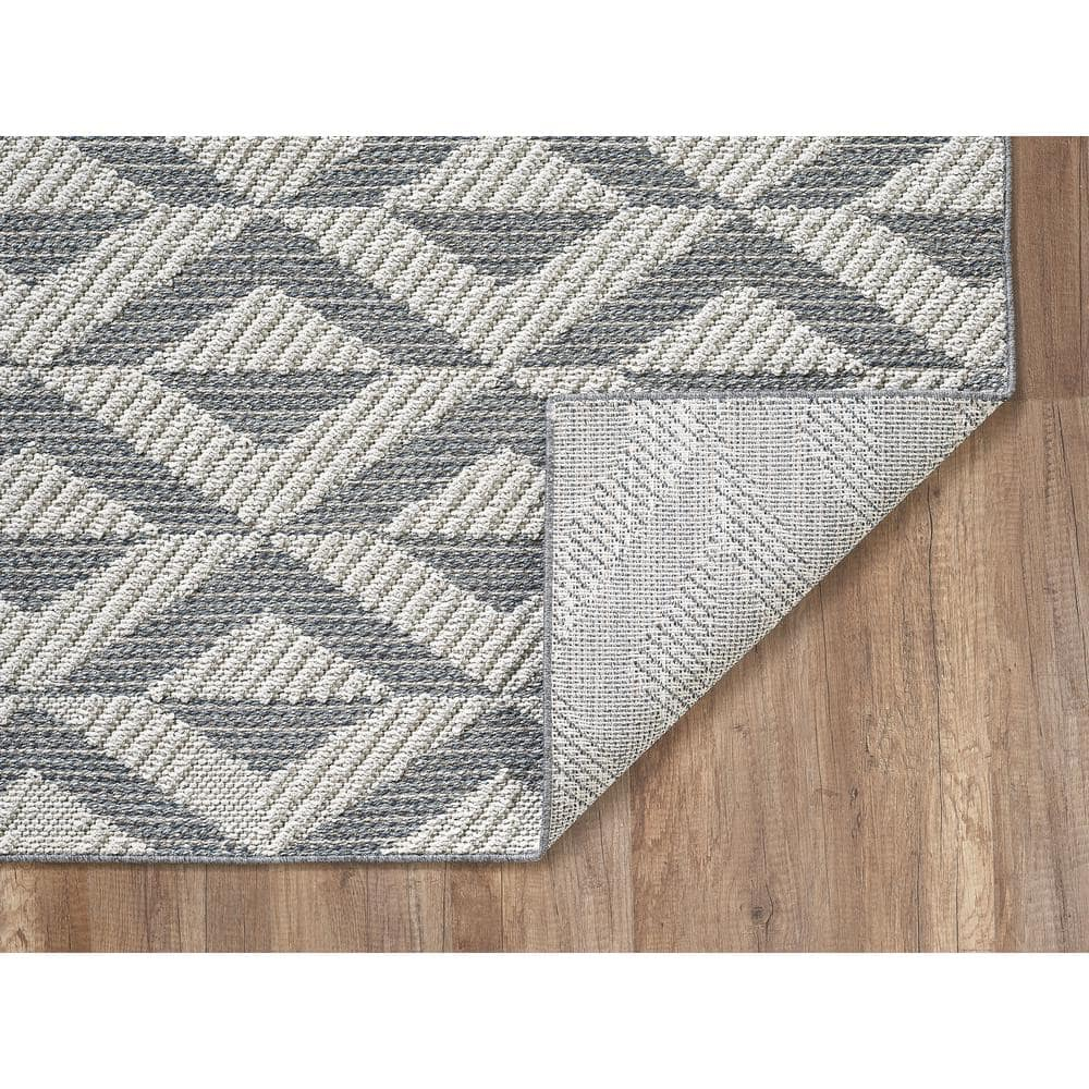 Modern Terrace 94"x121" Gray Synthetic Easy-Care Area Rug