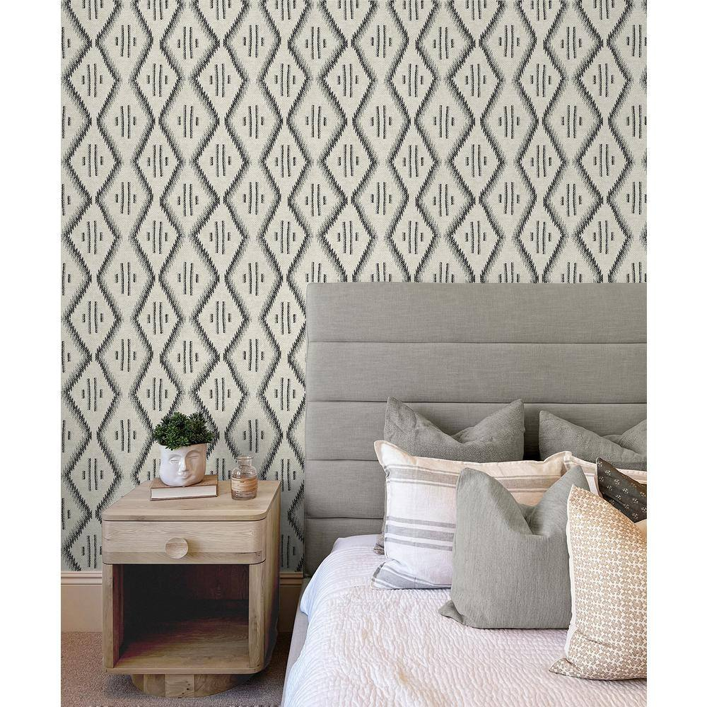 Modern Heirloom White and Black Vinyl Peel and Stick Wallpaper