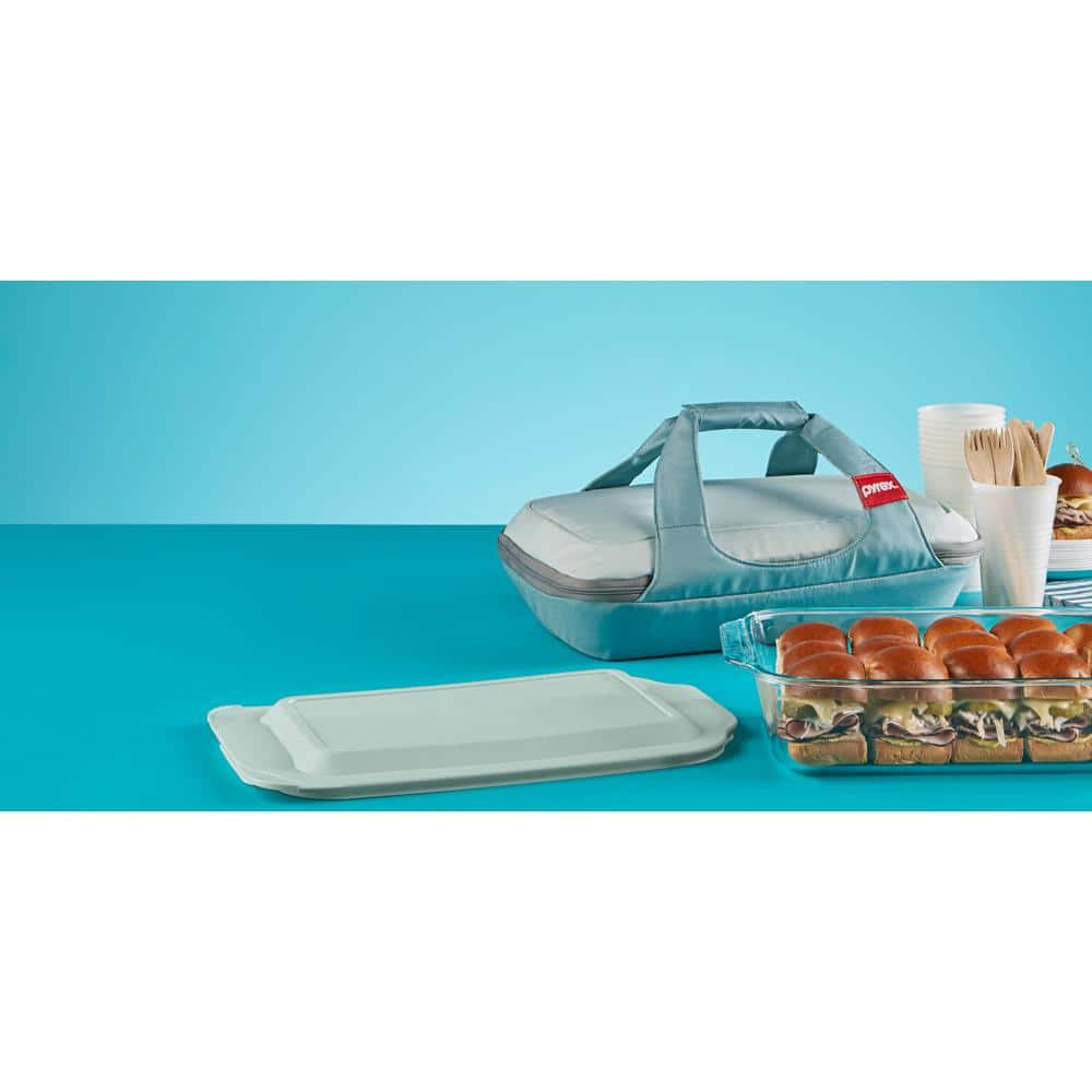 Pyrex Deep Portable Baking Dish with Sage Plastic Cover (4-Piece) 1138983