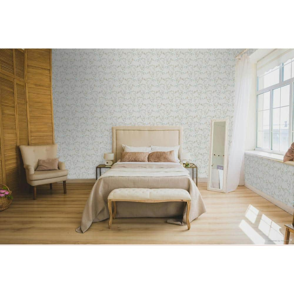 Spring Blossom Chinoiserie Floral Vine 33' L x 21" W Wallpaper Roll