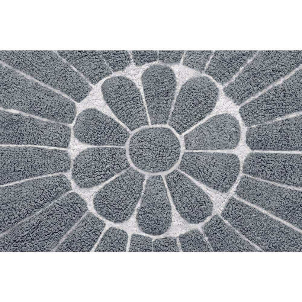 Bursting Flower 2 Pc Bath Rug Set -WHITE AND PEWTER (30" ROUND & 24" ROUND)