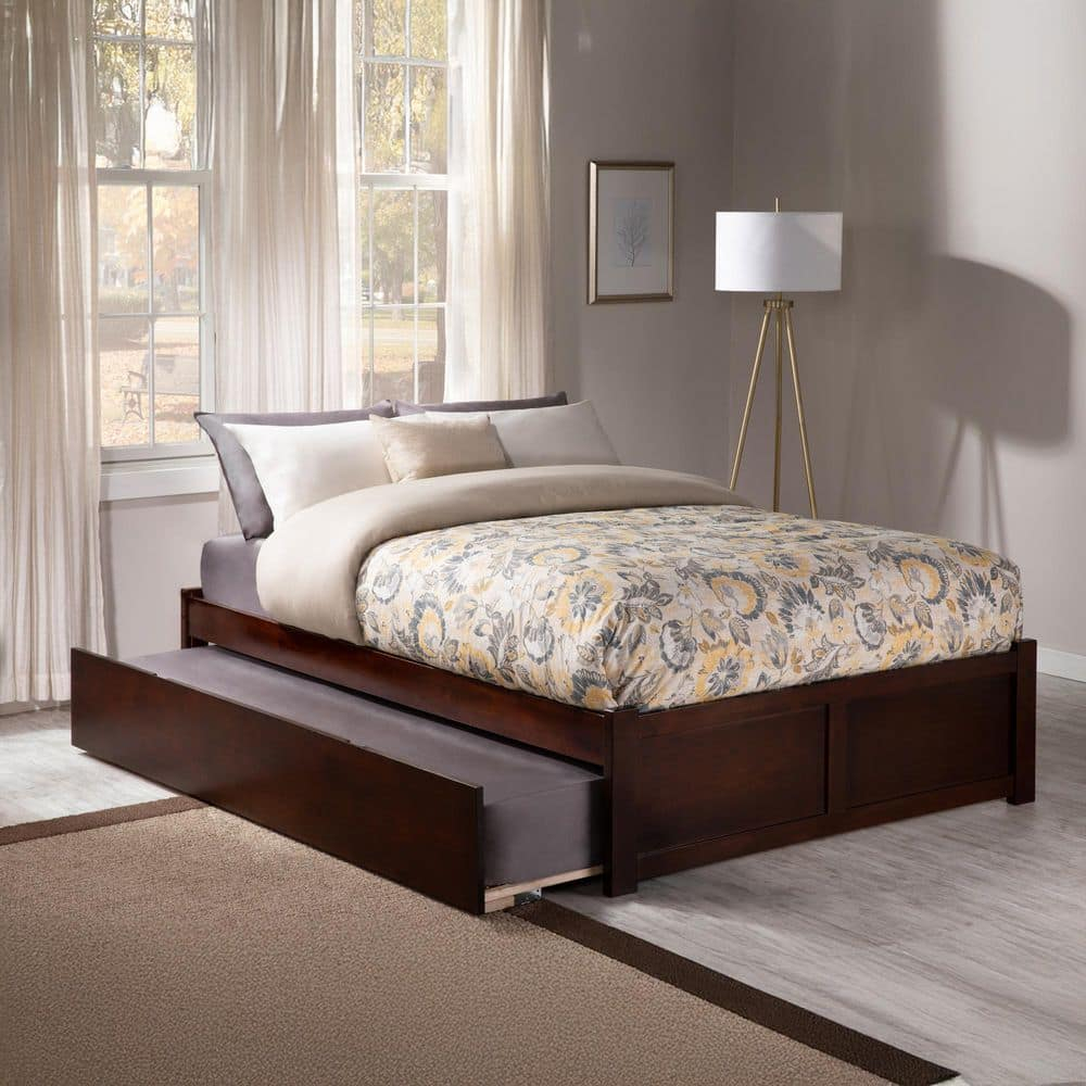 Concord Queen Bed with Footboard and Twin Extra Long Trundle in Walnut