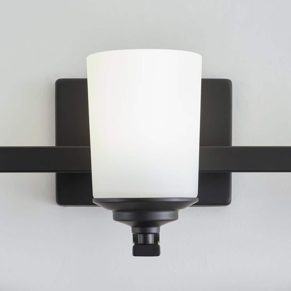 Kemal Bath Wall Light