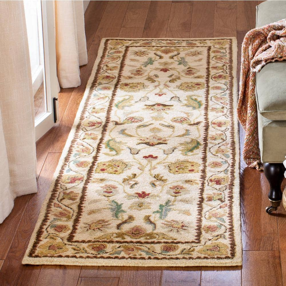 SAFAVIEH Bergama Michayla Oriental Wool Runner Rug, Ivory, 2'3" x 8'
