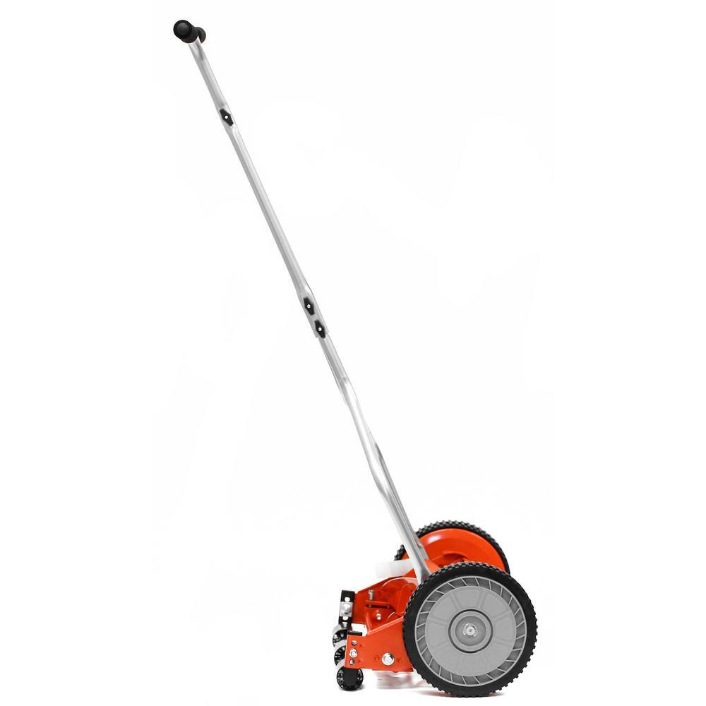 14 in. 4-Blade Manual Walk Behind Reel Lawn Mower