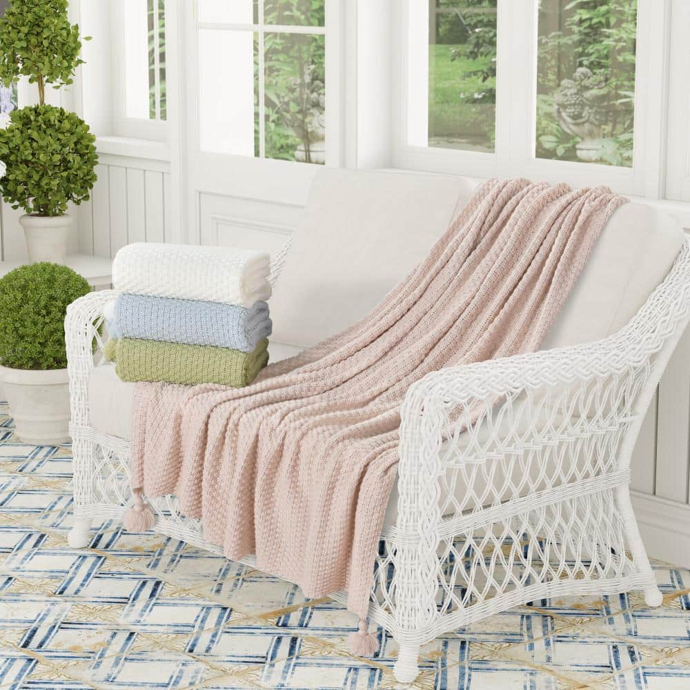 Five Queens Court Mia Throw
