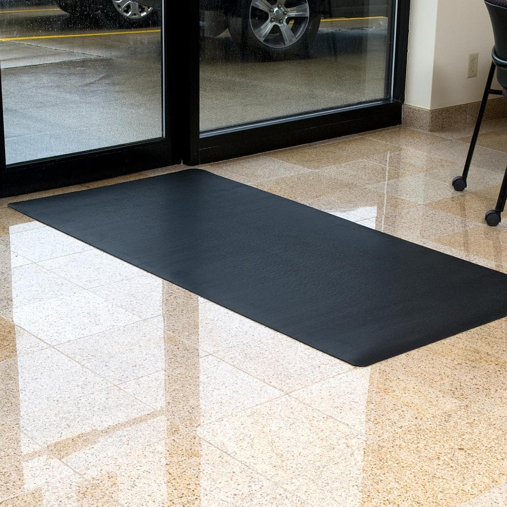 Indoor/Outdoor Rubber Scraper Mat, 36 in. x 6﻿ ft., Black