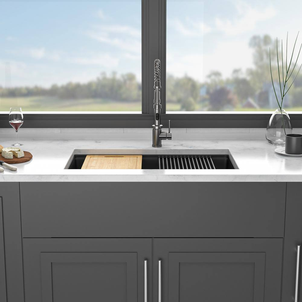 33 in. x 19 in. Undermount Kitchen Sink, 16-Gauge Granite Composite Workstation Sinks Single Bowl in Black