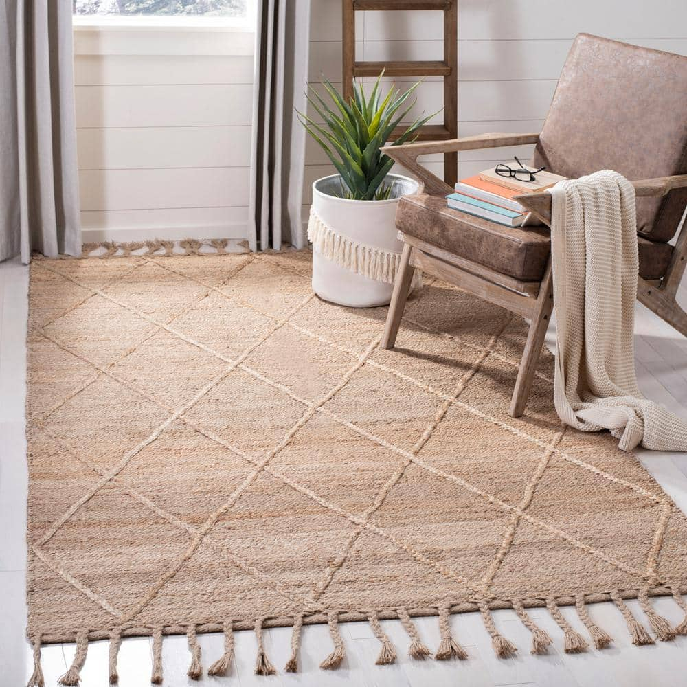 SAFAVIEH Natural Fiber Nancy Solid Area Rug, Natural, 2'3" x 4'