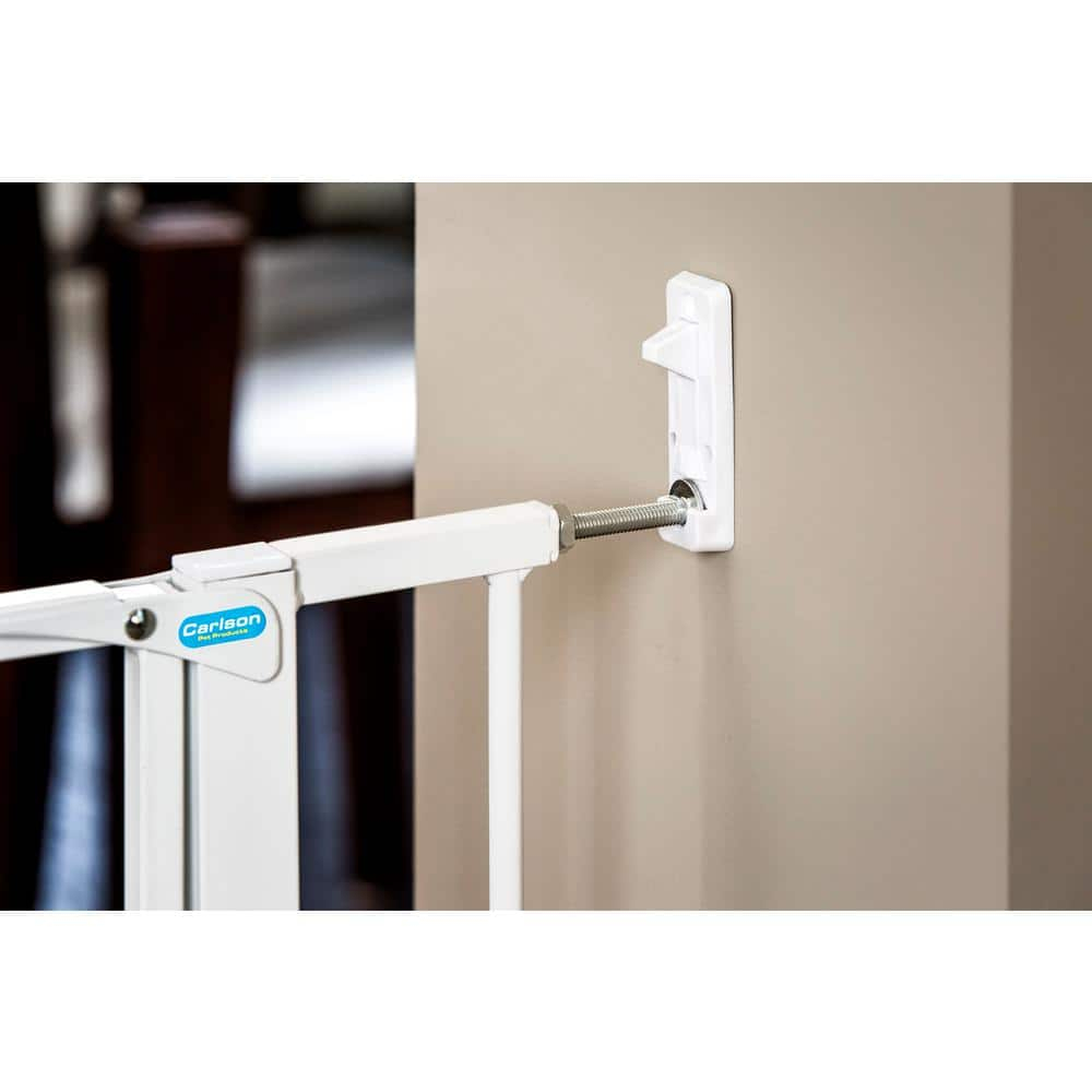 Carlson Pet Products Metal Pressure Mounted Pet Gate With Door