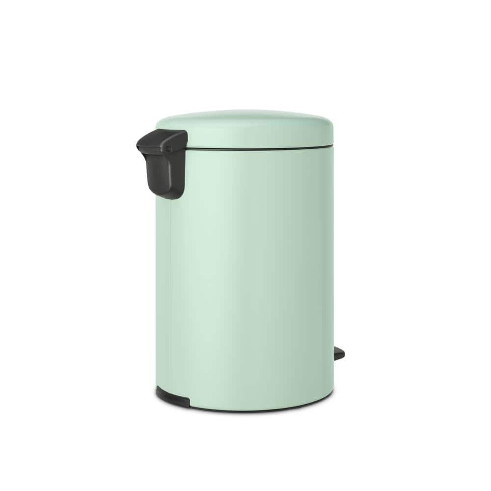 Jade Green Round Plastic Step-On Trash Can, 5.3 Gallon