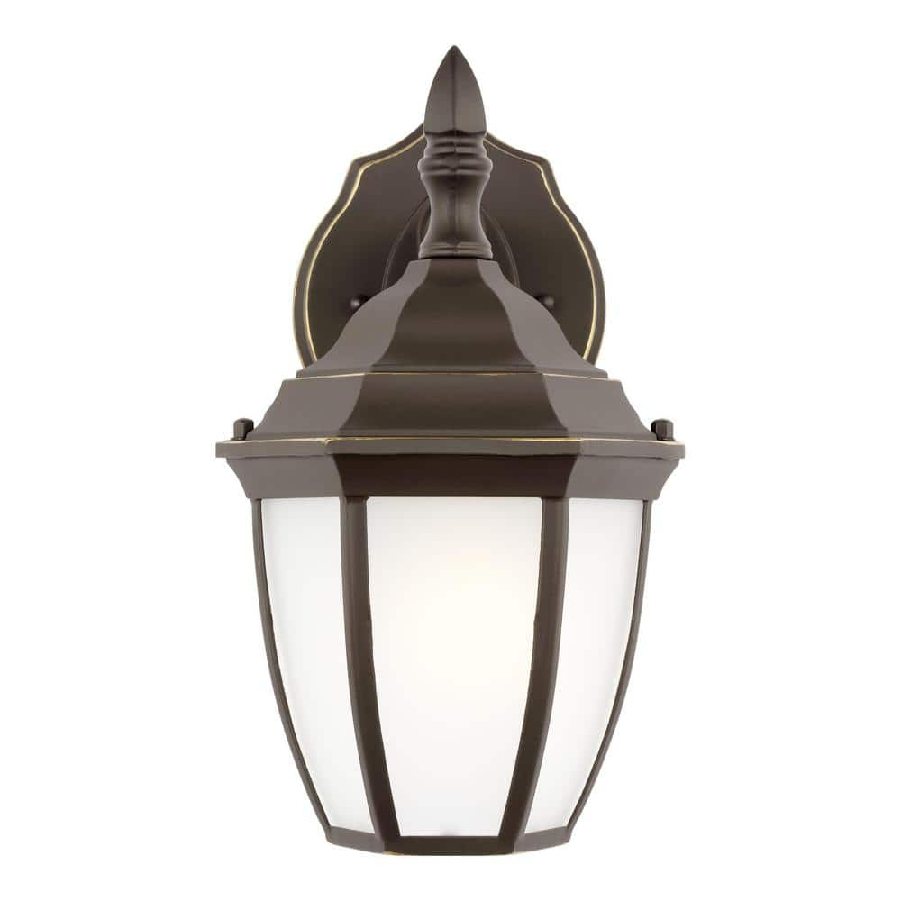 Bakersville Outdoor Oval Wall Light