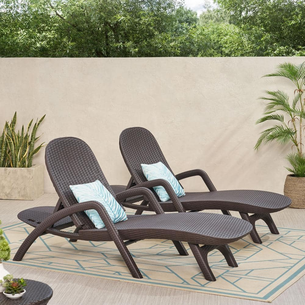 Noble House Waverly Outdoor Faux Wicker Chaise Lounges (Set of 2) Dark Brown