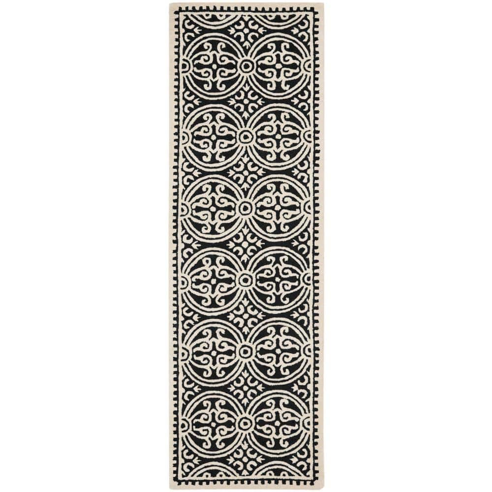 Cambridge CAM123 Hand Tufted Area Rug  - Safavieh
