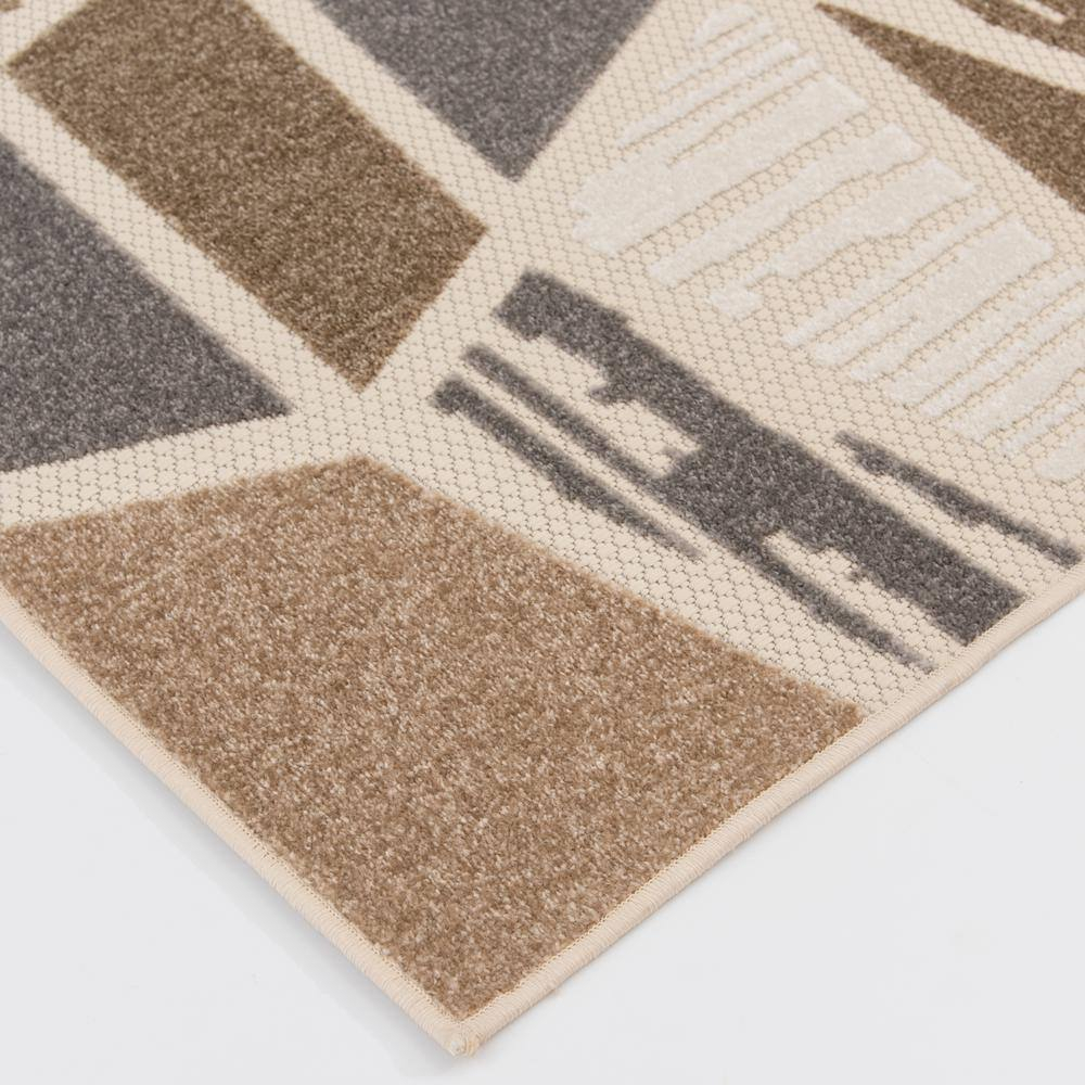 Ashton woods Maynaldo 2'2" x 3' Ivory Geometric Woven Outdoor Polypropylene Area Rug