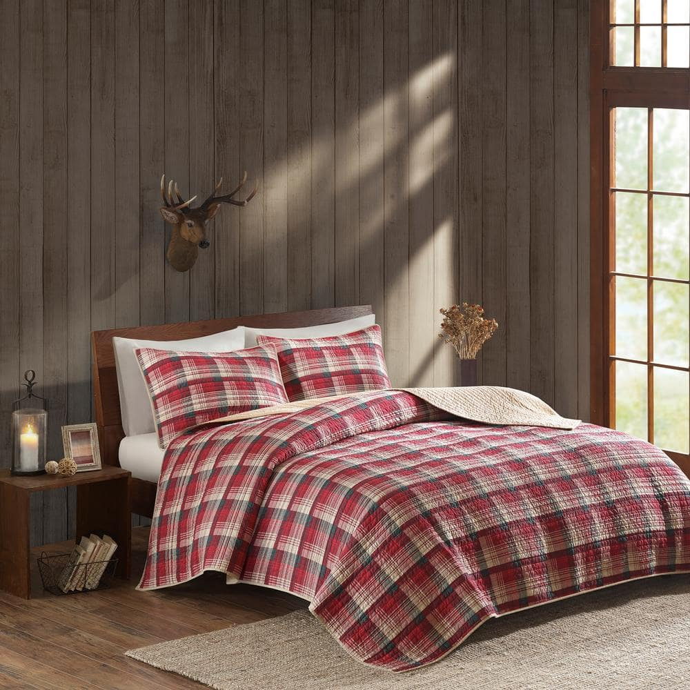 Woolrich Reversible Quilt Cabin Lifestyle Design - All Season, Breathable Coverlet Bedspread Bedding Set, Matching Shams, Oversized Full/Queen, Tasha Plaid Red/Tan 3 Piece