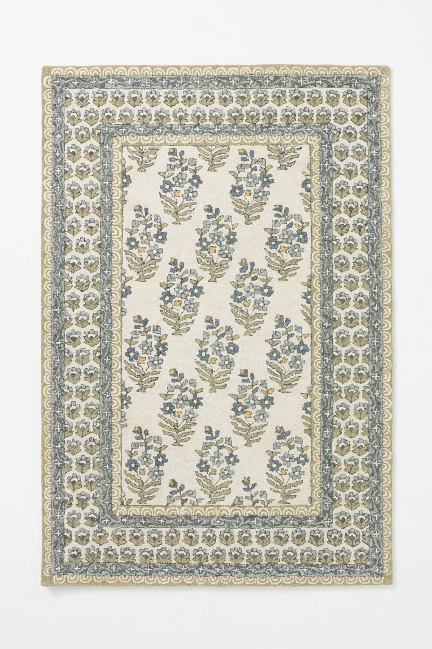 Handmade Green Wool and Viscose Floral Runner Rug 2.6x8