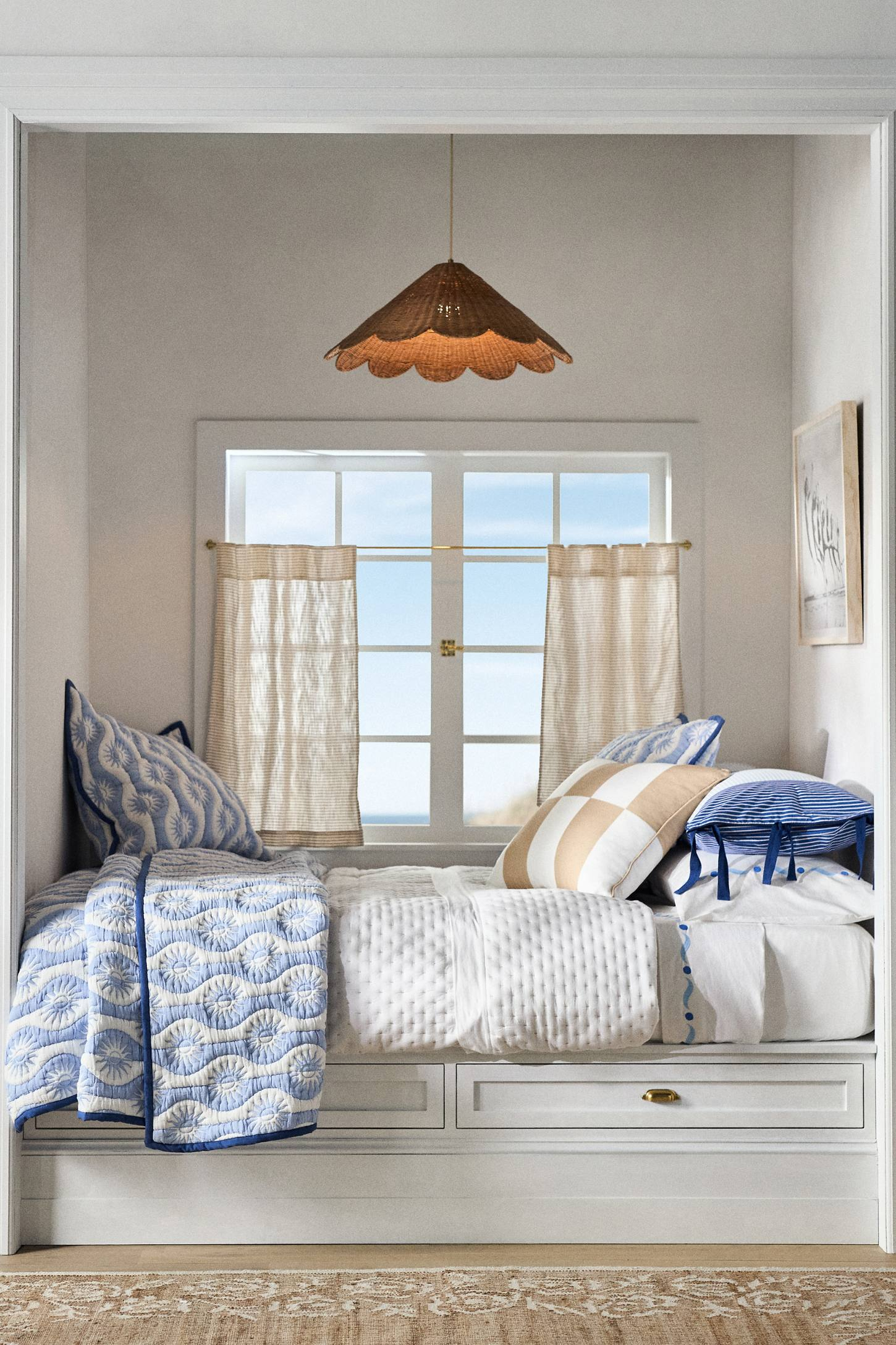 Nelly Icon Matelassé Quilt